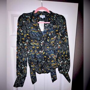Evereve whimsical fall blouse. New with tags. Size XS